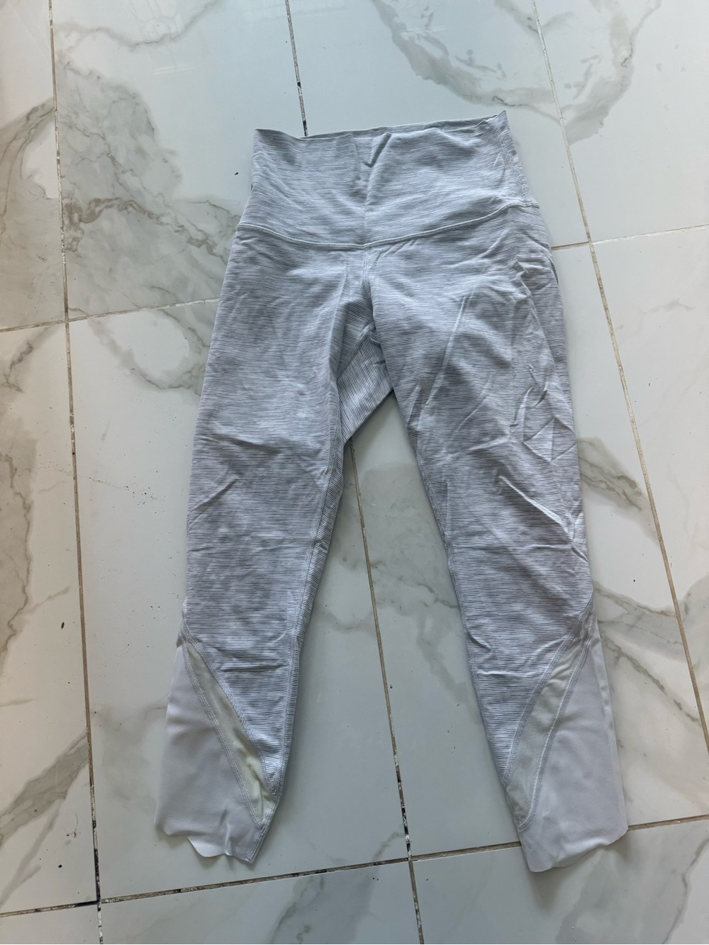 Grey stripped leggings